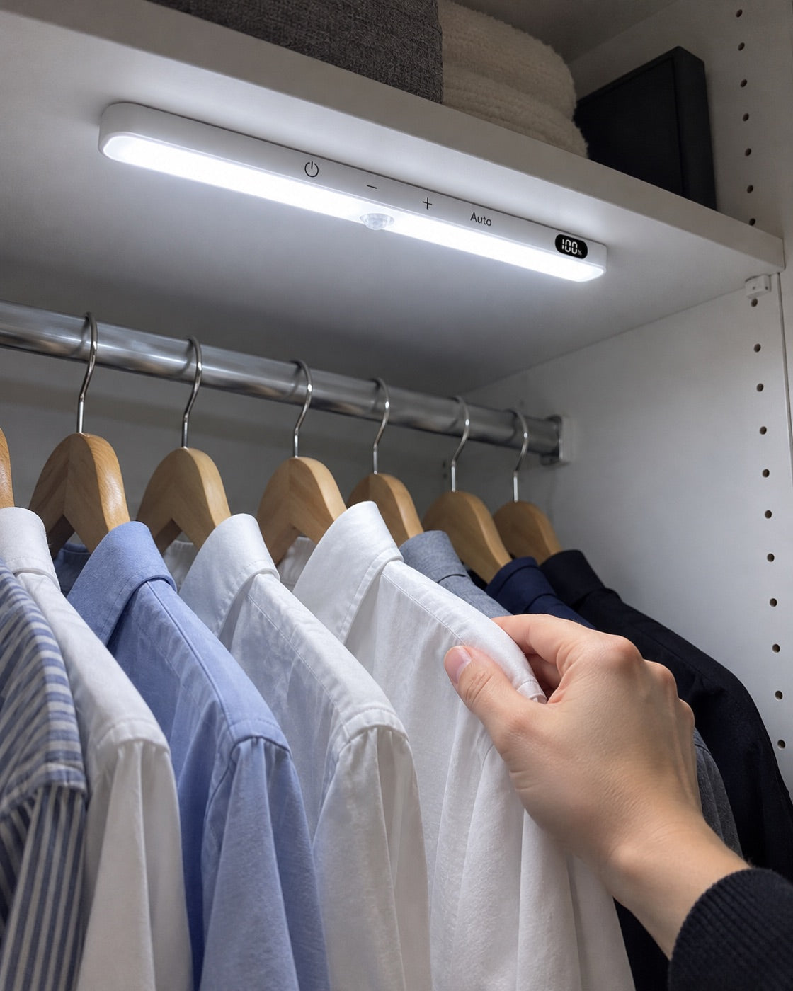 MIADOR Glow — תאורת LED נטענת עם חיישן תנועה